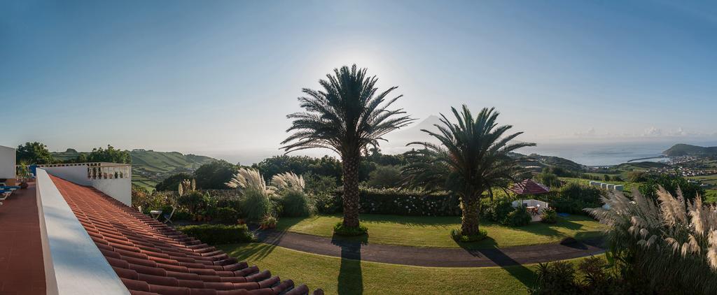 Guesthouse view garden Faial