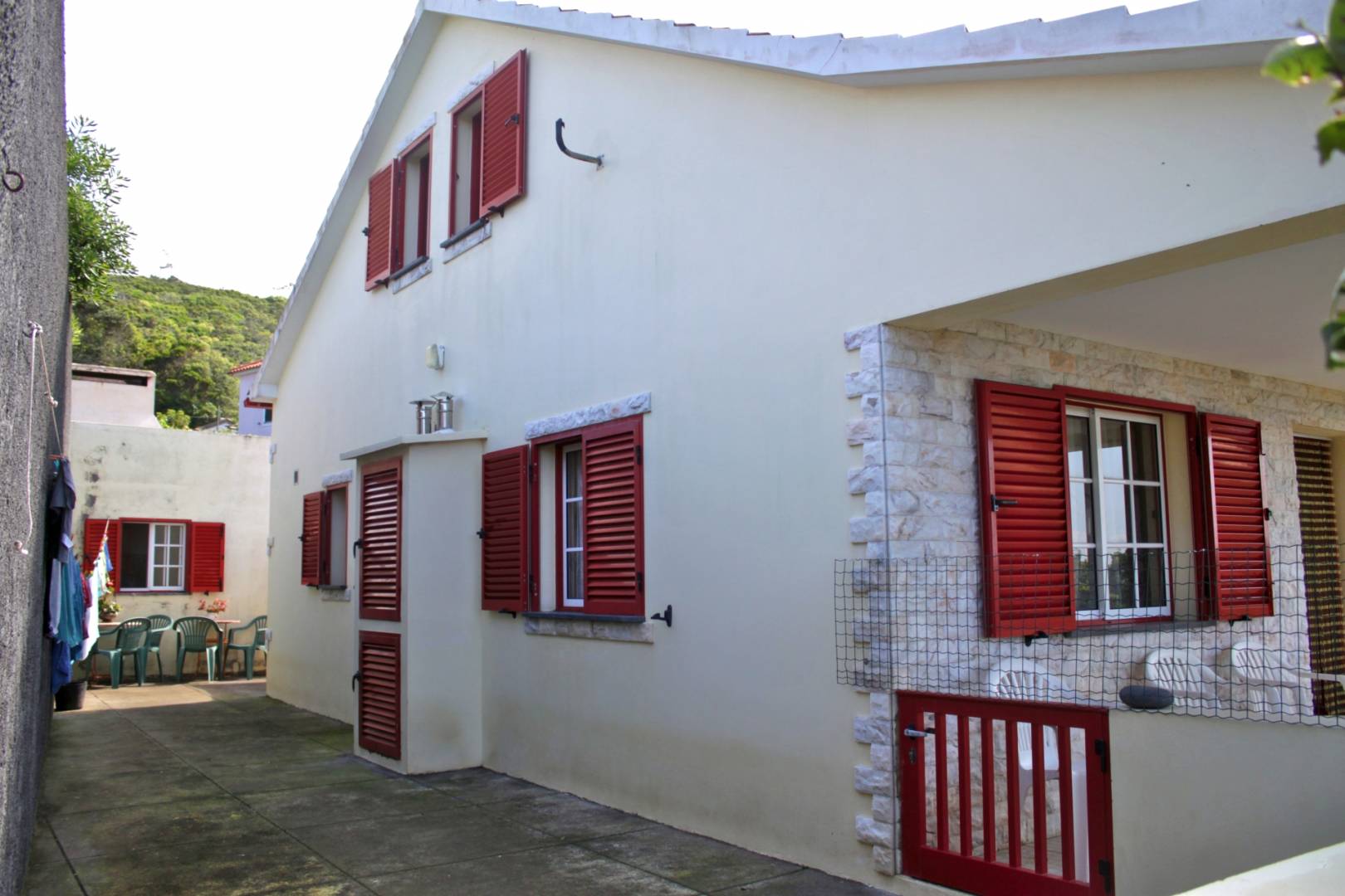 large house ocean view