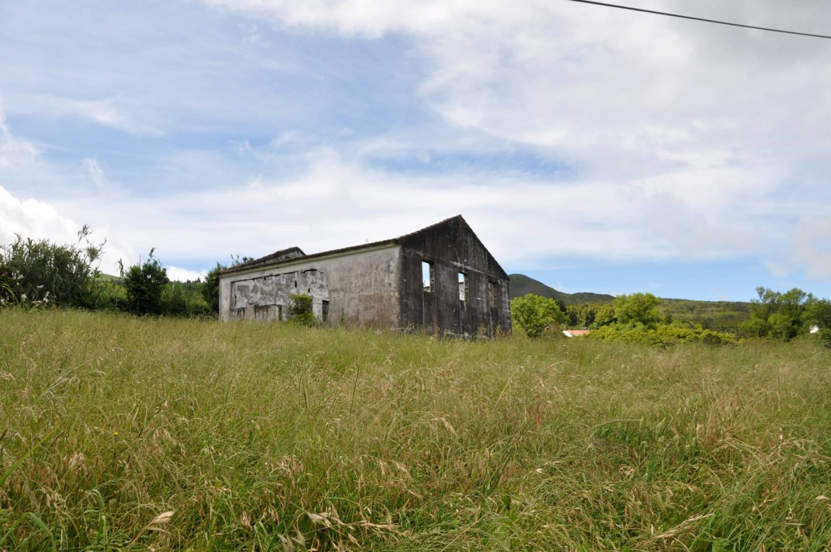 plot ruin view faial