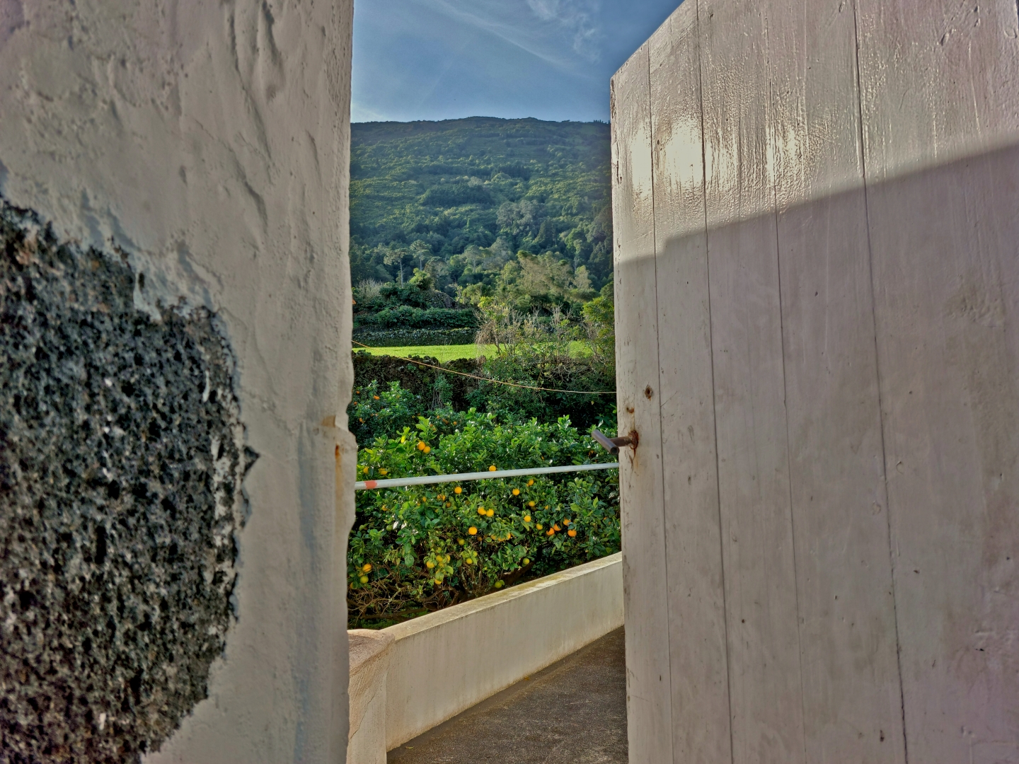 house land views island