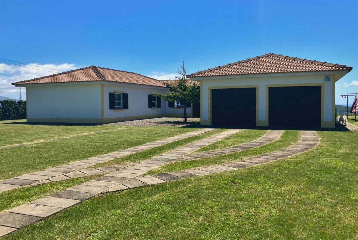 house garden views faial