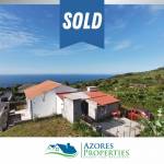 bedroom house garden Faial